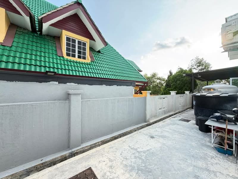 Bungalow for Sale in Kajang (Selangor) - Isfarizal fazz - Exterior - PropertyGuru.com.my