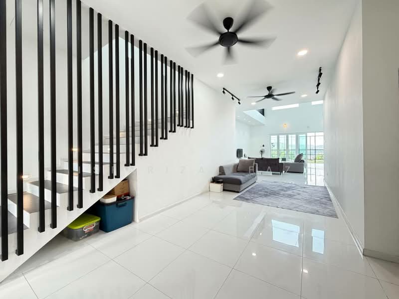 Bungalow for Sale in Kajang (Selangor) - Isfarizal fazz - Living Room - PropertyGuru.com.my