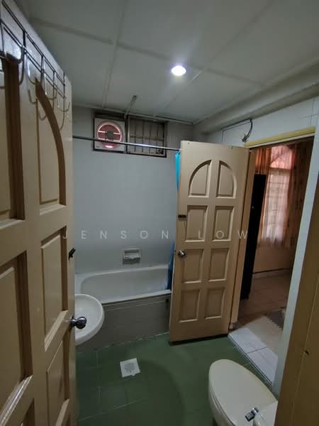 Condominium for Rent at City Gardens - Jenson Low - Bathroom - PropertyGuru.com.my