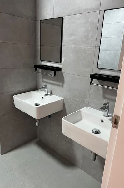 Servis Apartment untuk Disewa di Cubic Botanical - Gordon Tong - Bathroom - PropertyGuru.com.my