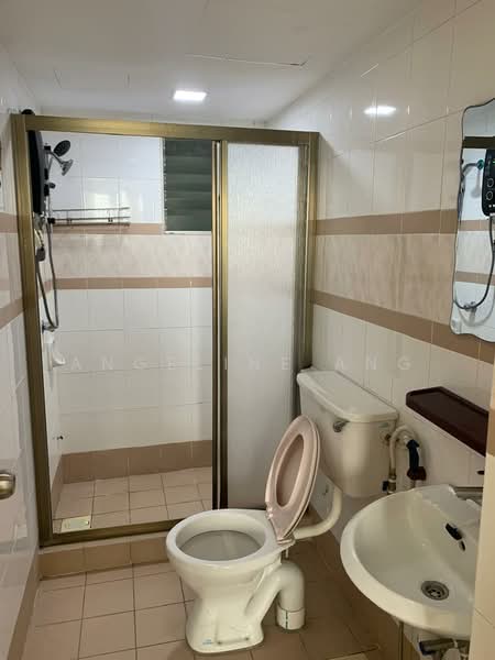 Servis Apartment untuk Dijual di Rhythm Avenue - ANGELINE ANG - Bathroom - PropertyGuru.com.my