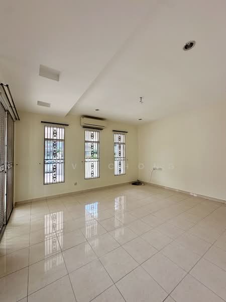 Semi-Detached House for Sale in Taman Sinfar (Ipoh) - Levi Chong - Living Room - PropertyGuru.com.my
