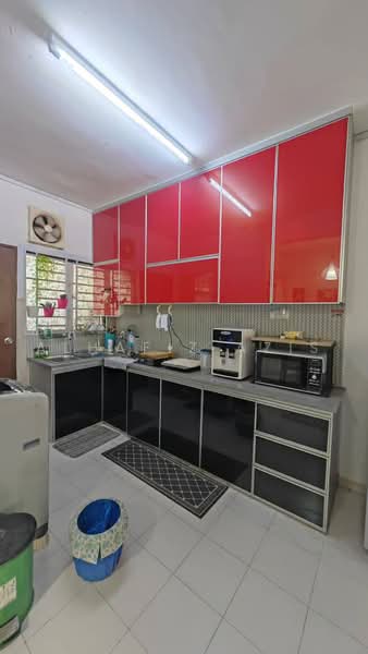 2-storey Terraced House for Sale in Taman Scientex Pasir Gudang (Pasir Gudang) - ALHAFIZ AZIS - Kitchen - PropertyGuru.com.my