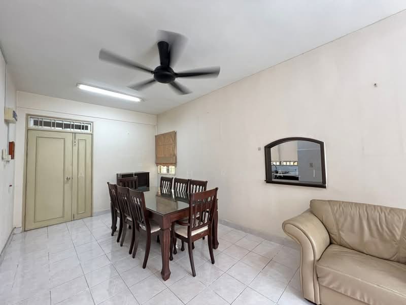 Kondominium untuk Dijual di De Rozelle - Aqillah Razali - Dining Room - PropertyGuru.com.my