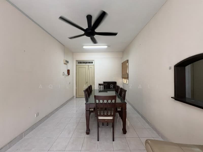 Kondominium untuk Dijual di De Rozelle - Aqillah Razali - Dining Room - PropertyGuru.com.my