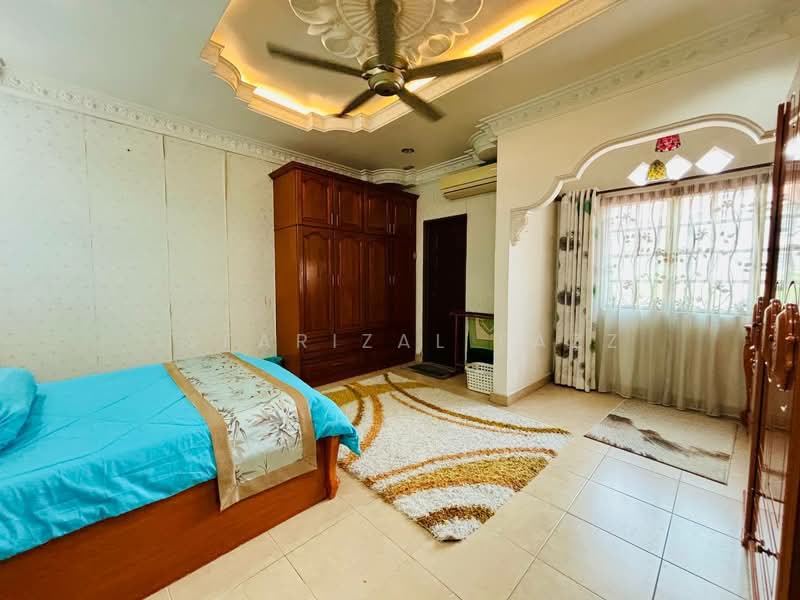Rumah Berkembar untuk Dijual di D'Kayangan (Shah Alam) - Isfarizal fazz - Bedroom - PropertyGuru.com.my