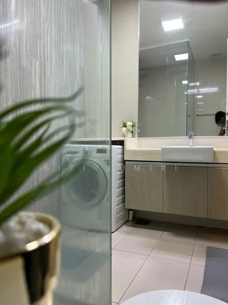 Kediaman Servis untuk Disewa di M City - Siti Sumiri - Bathroom - PropertyGuru.com.my