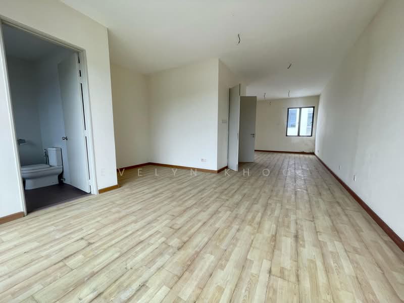 3-storey Terraced House for Sale in Rawang (Selangor) - Evelyn Khoo - Room - PropertyGuru.com.my
