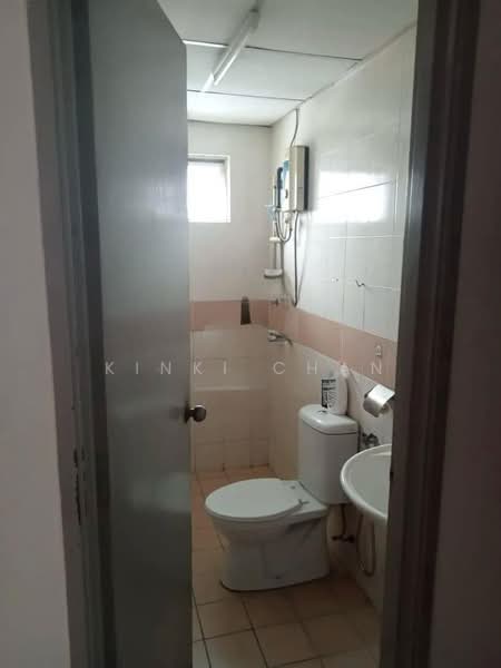 Kondominium untuk Disewa di Puncak Banyan - KINKI CHAN - Bathroom - PropertyGuru.com.my