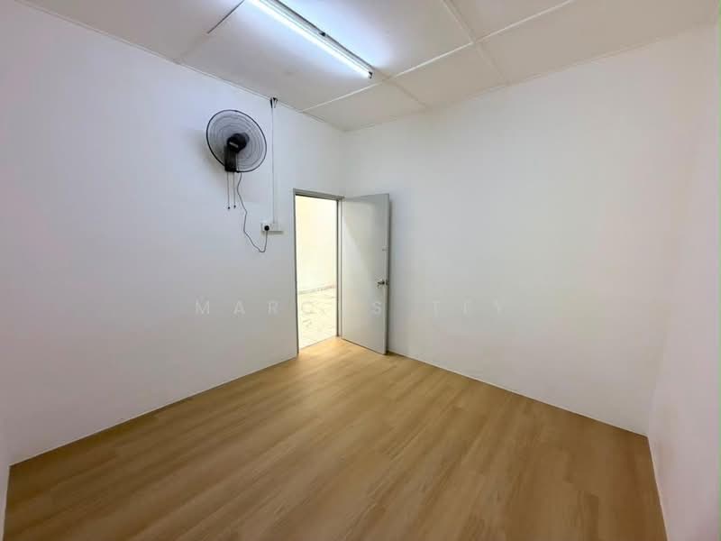 1-storey Terraced House for Sale in Taman Tangkak Jaya (Tangkak) - Marcus Tey - Interior - PropertyGuru.com.my