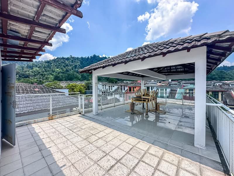 3-storey Terraced House for Sale in Taman Bukit Utama (Ulu Kelang) - Ali Idris - Exterior - PropertyGuru.com.my