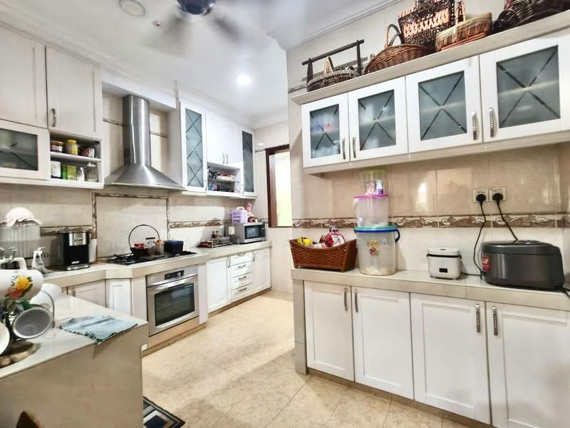 Bungalow for Sale in Kota Damansara (Selangor) - Isfarizal fazz - Kitchen - PropertyGuru.com.my