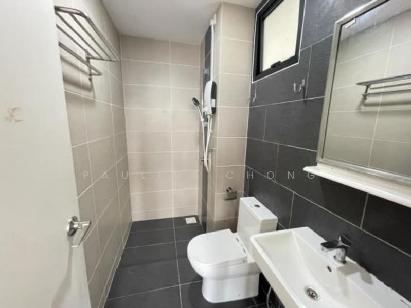 Servis Apartment untuk Disewa di Tuan Residency - Pauline Chong - Bathroom - PropertyGuru.com.my