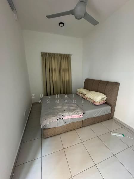 Kediaman Servis untuk Disewa di Residensi Mutiara Emas Kajang - Zulhaikal Asmadee - Bedroom - PropertyGuru.com.my