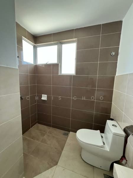 Rumah Teres 2 Tingkat untuk Disewa di Semenyih (Selangor) - Chris Choo - Bathroom - PropertyGuru.com.my
