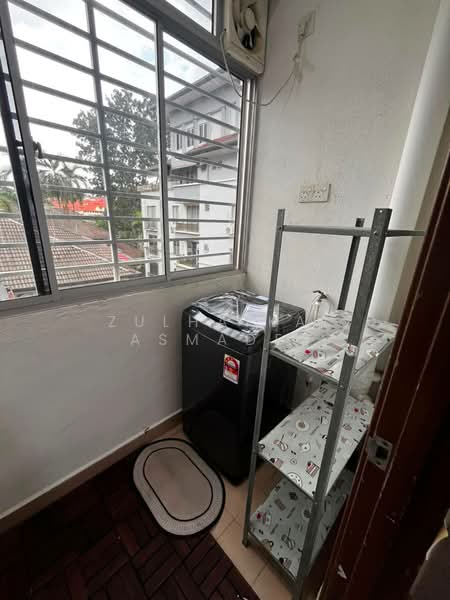 Kondominium untuk Disewa di Sri Lojing Condominiums - Zulhaikal Asmadee - Balcony - PropertyGuru.com.my