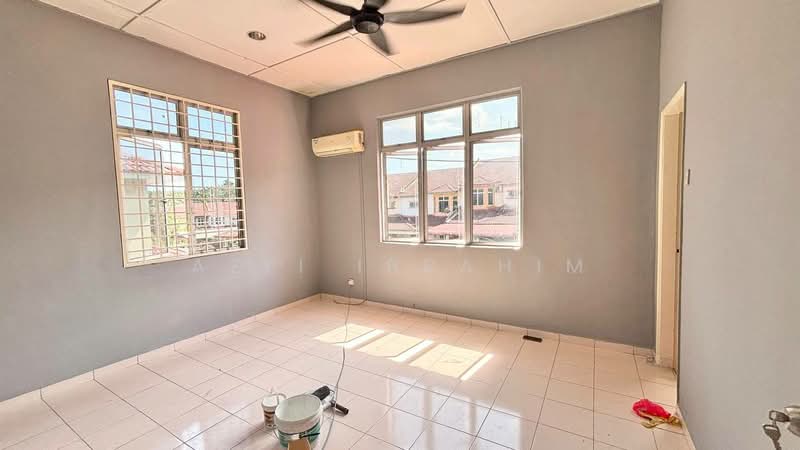 Rumah Teres 2 Tingkat untuk Dijual di Taman Semenyih Mewah (Semenyih) - Azli Ibrahim - Interior - PropertyGuru.com.my