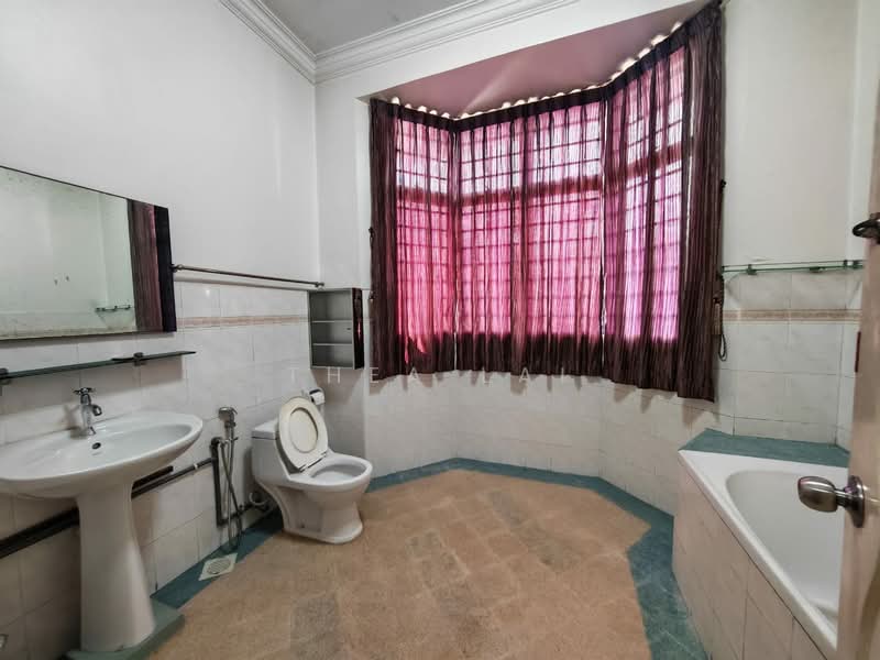 Rumah Teres 2 Tingkat untuk Disewa di Taman Suria (Johor Bahru) - Thea Lai - PropertyGuru.com.my