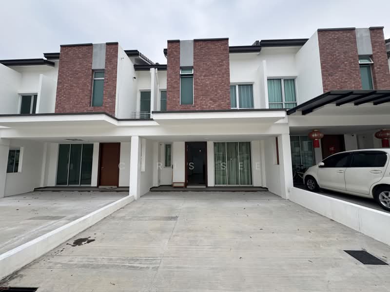 2-storey Terraced House for Rent in Bandar Gamuda Gardens (Rawang) - Chris See - Exterior - PropertyGuru.com.my