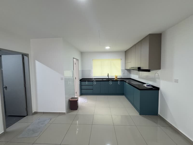 2-storey Terraced House for Rent in Bandar Gamuda Gardens (Rawang) - Chris See - Kitchen - PropertyGuru.com.my