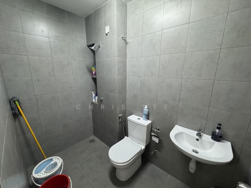2-storey Terraced House for Rent in Bandar Gamuda Gardens (Rawang) - Chris See - Bathroom - PropertyGuru.com.my