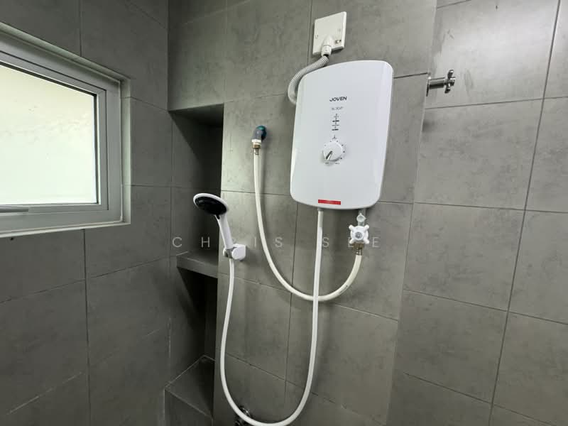 2-storey Terraced House for Rent in Bandar Gamuda Gardens (Rawang) - Chris See - Bathroom - PropertyGuru.com.my