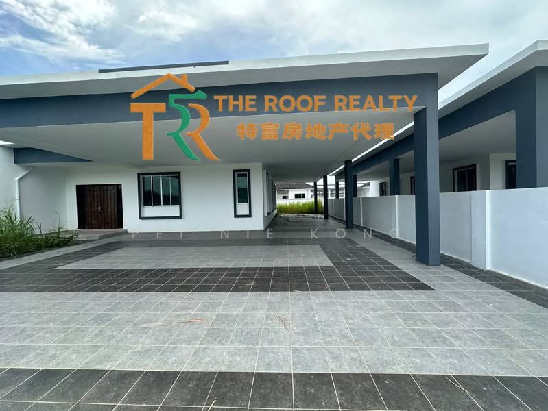 Semi-Detached House for Sale in Lutong (Miri) - Pei Nie Kong - PropertyGuru.com.my