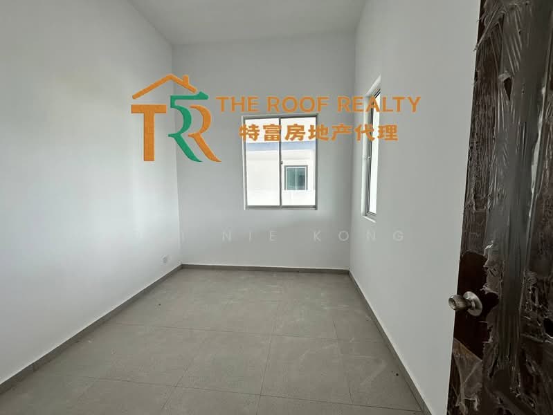 Semi-Detached House for Sale in Lutong (Miri) - Pei Nie Kong - PropertyGuru.com.my