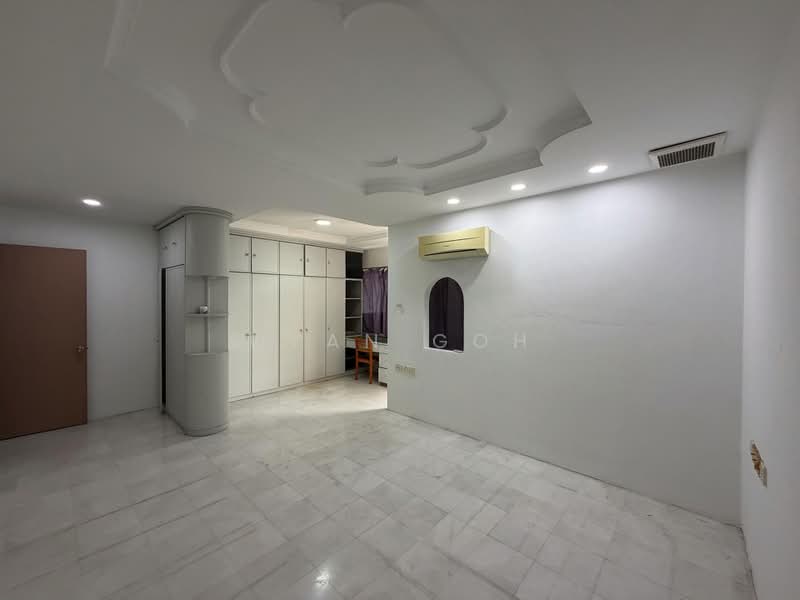 2-storey Terraced House for Rent in Island Glades (Jelutong) - Qyan Goh - Interior - PropertyGuru.com.my