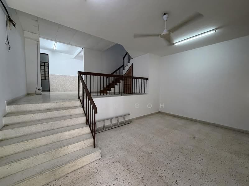 2-storey Terraced House for Rent in Island Glades (Jelutong) - Qyan Goh - Interior - PropertyGuru.com.my
