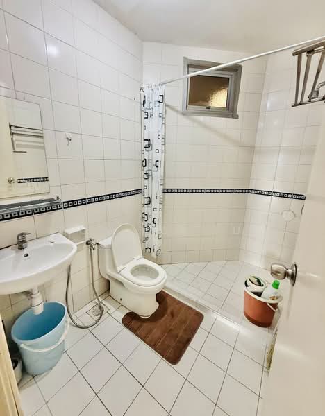 Kediaman Servis untuk Disewa di Windsor Tower - Kow Tze Fui - Bathroom - PropertyGuru.com.my