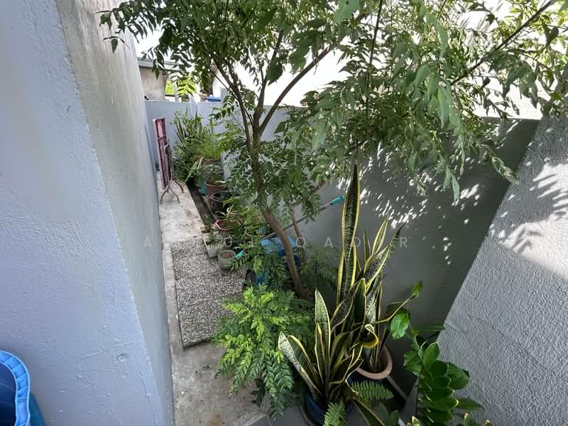 Semi-Detached House for Sale in Desa Surada (Bangi) - Abdul Qadir - PropertyGuru.com.my