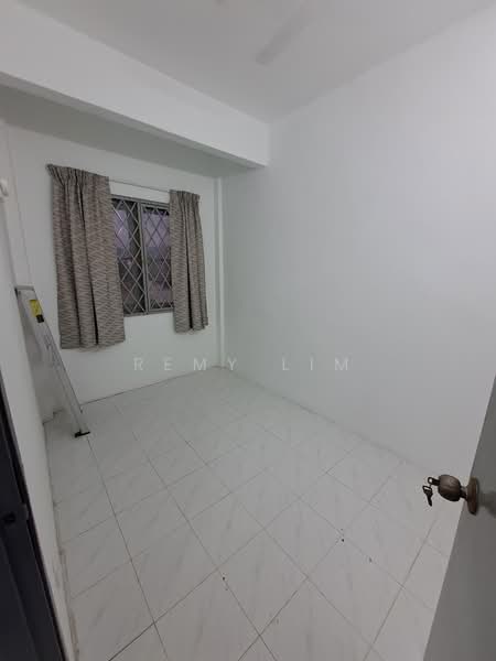 Pangsapuri untuk Disewa di Bunga Raya Apartment - Remy Lim - Interior - PropertyGuru.com.my