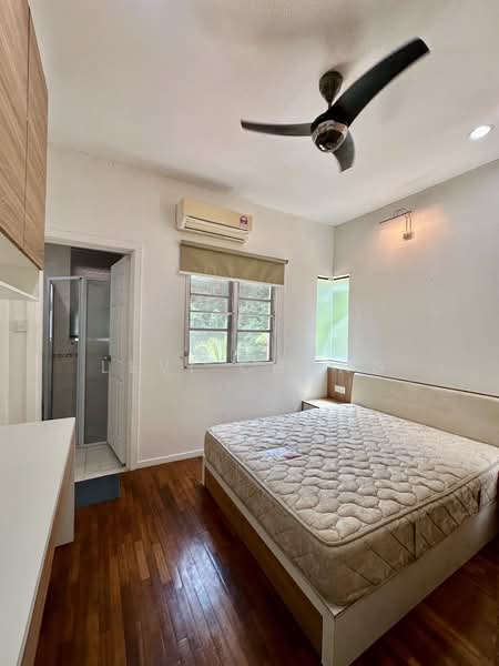 Link Bungalow for Sale in Lakeside Villas, Sunway City (Ipoh) - Levi Chong - Bedroom - PropertyGuru.com.my