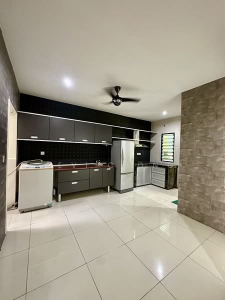 Link Bungalow for Sale in Lakeside Villas, Sunway City (Ipoh) - Levi Chong - Kitchen - PropertyGuru.com.my