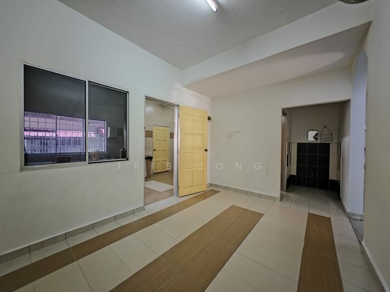2-storey Terraced House for Sale in Taman Rawang Perdana (Rawang) - Tris Jong - Interior - PropertyGuru.com.my