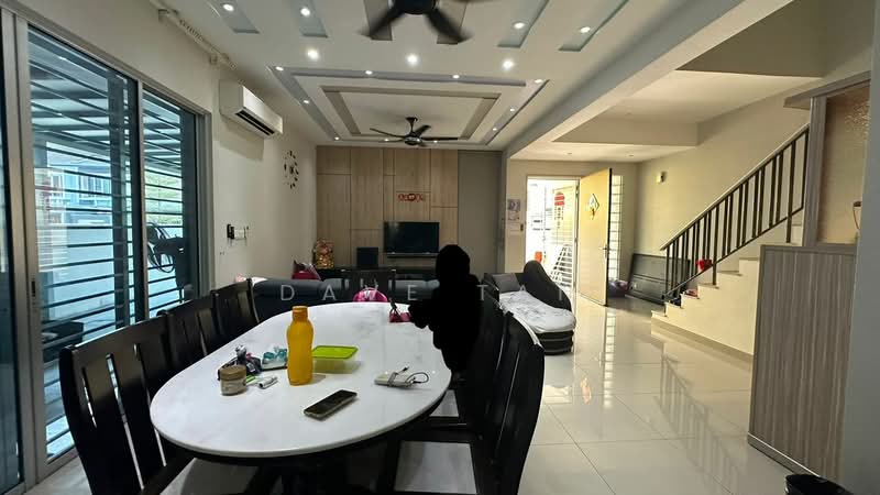 2-storey Terraced House for Sale in Rawang (Selangor) - Dave Tan - Living Room - PropertyGuru.com.my