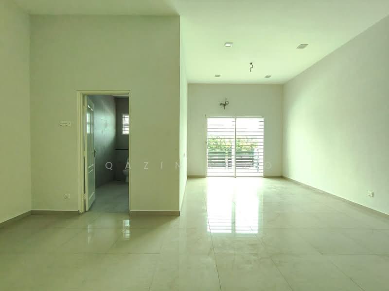 2-storey Terraced House for Rent in Bandar Seri Botani (Ipoh) - Qazin Khoo - Living Room - PropertyGuru.com.my