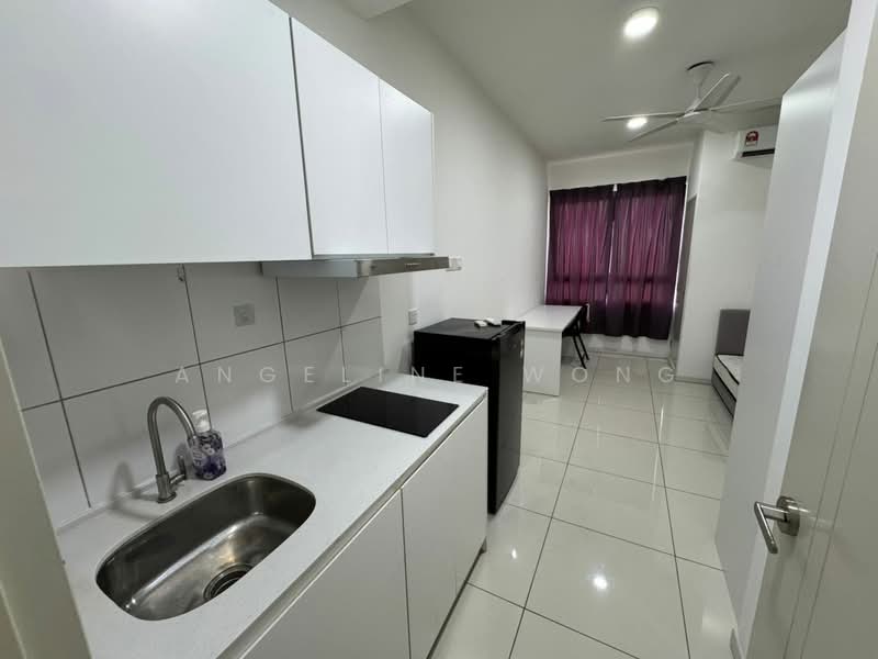 Service Residence for Sale at Horizon Suites - Angeline Wong - Kitchen - PropertyGuru.com.my