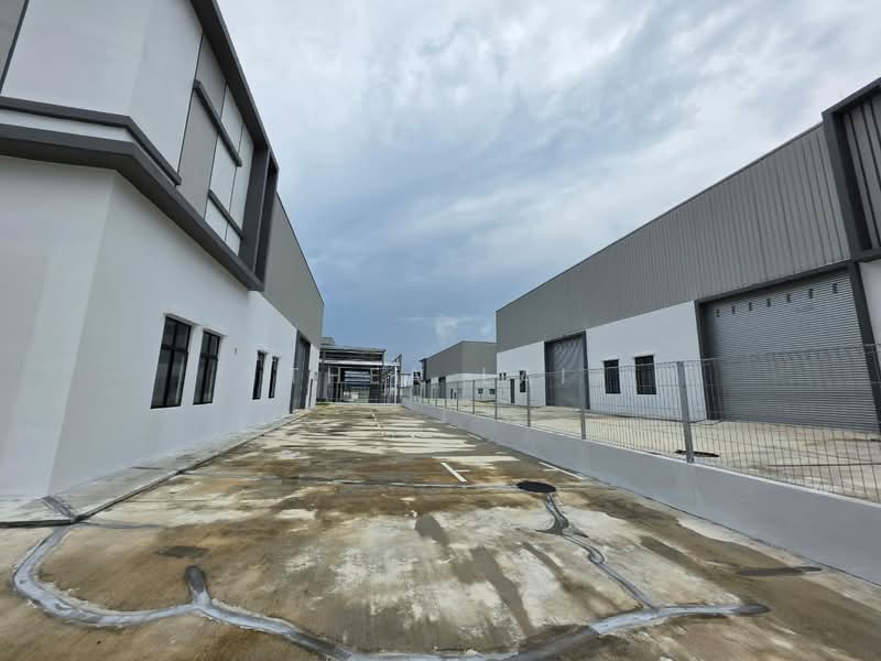 Kilang Berkembar untuk Disewa di Eco Business Park 1 (Johor Bahru) - Thea Lai - PropertyGuru.com.my