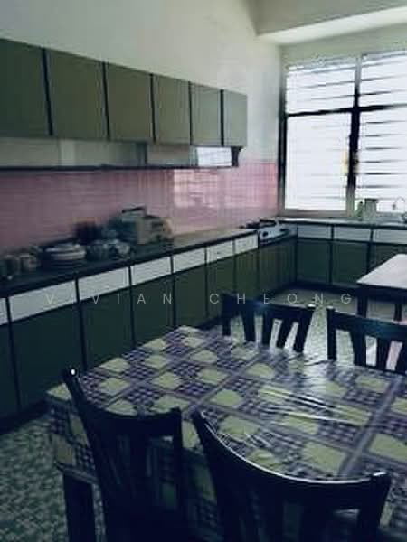 Rumah Berkembar untuk Dijual di Taman Kampar (George Town) - Vivian Cheong - Kitchen - PropertyGuru.com.my