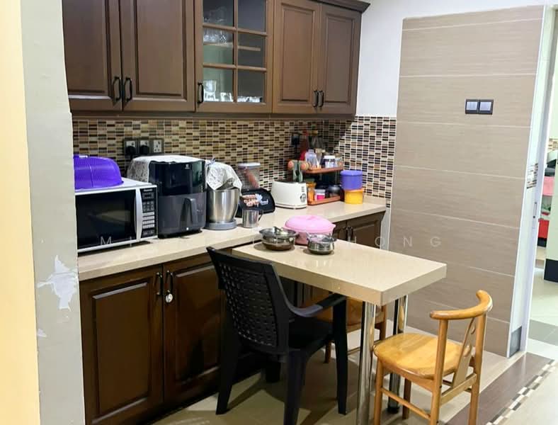2-storey Terraced House for Sale in Denai Alam (Shah Alam) - Michelle Chong - Kitchen - PropertyGuru.com.my
