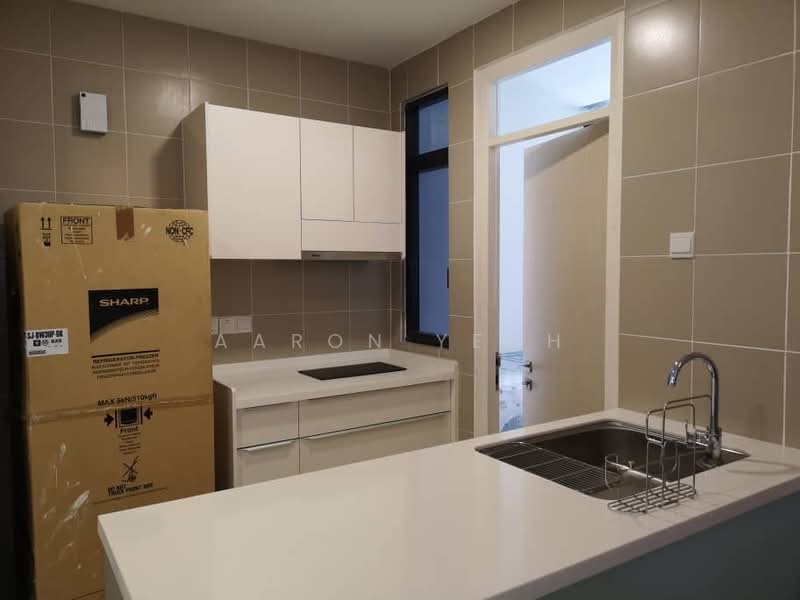 Service Residence for Sale at Icon Residenz 2 @ Icon City - Aaron Yeoh - Kitchen - PropertyGuru.com.my