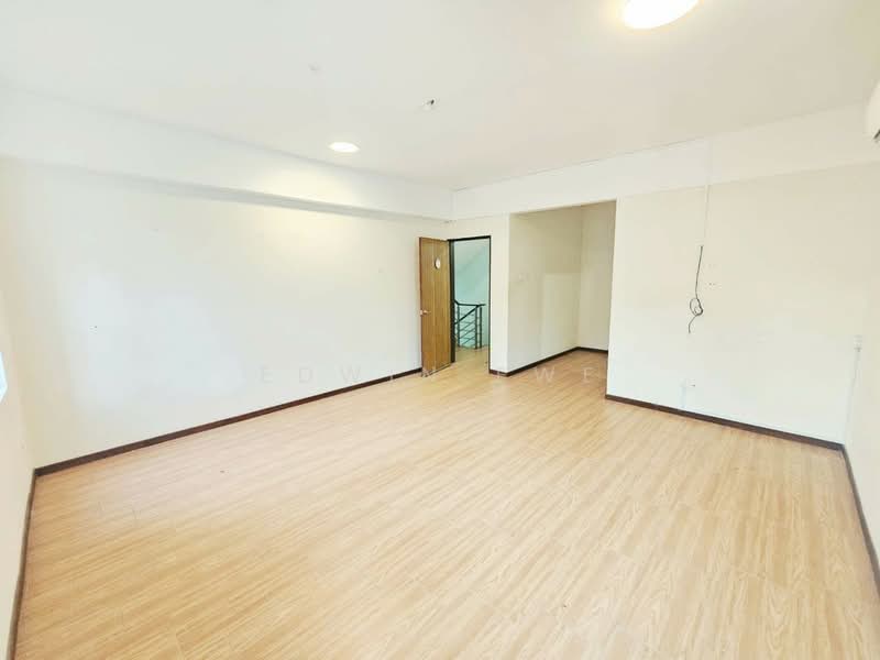 Rumah Berkembar untuk Disewa di Taman Green Lane (Jelutong) - Edwin Ewe - Bedroom - PropertyGuru.com.my