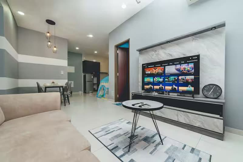Kondominium untuk Disewa di Bay Point @ Country Garden Danga Bay - Steve Seah - Living Room - PropertyGuru.com.my