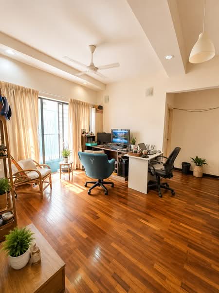 Rumah Teres 3 Tingkat untuk Dijual di Taman Esplanad (Bukit Jalil) - Andy Wong - Study - PropertyGuru.com.my