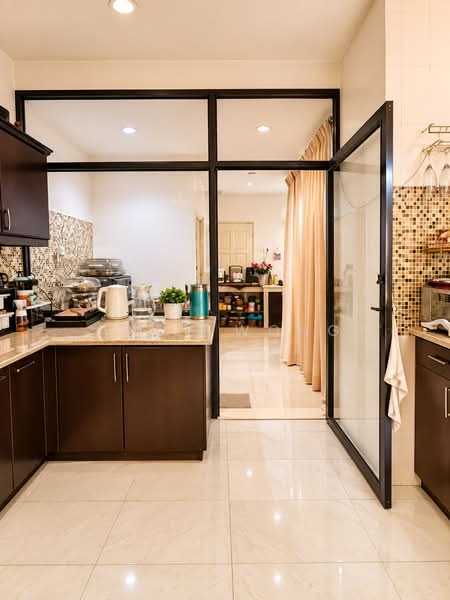 Rumah Teres 3 Tingkat untuk Dijual di Taman Esplanad (Bukit Jalil) - Andy Wong - Kitchen - PropertyGuru.com.my