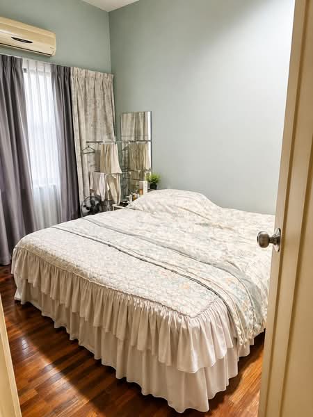 Rumah Teres 3 Tingkat untuk Dijual di Taman Esplanad (Bukit Jalil) - Andy Wong - Bedroom - PropertyGuru.com.my