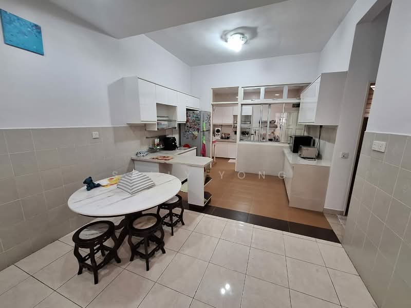 Semi-Detached House for Sale in Setia Damai (Setia Alam) - Sally Yong - Kitchen - PropertyGuru.com.my