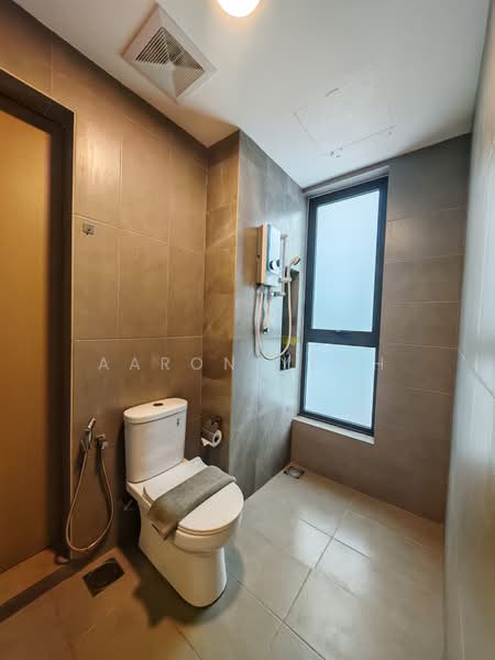 Servis Apartment untuk Dijual di Mossaz @ Empire City - Aaron Yeoh - Bathroom - PropertyGuru.com.my